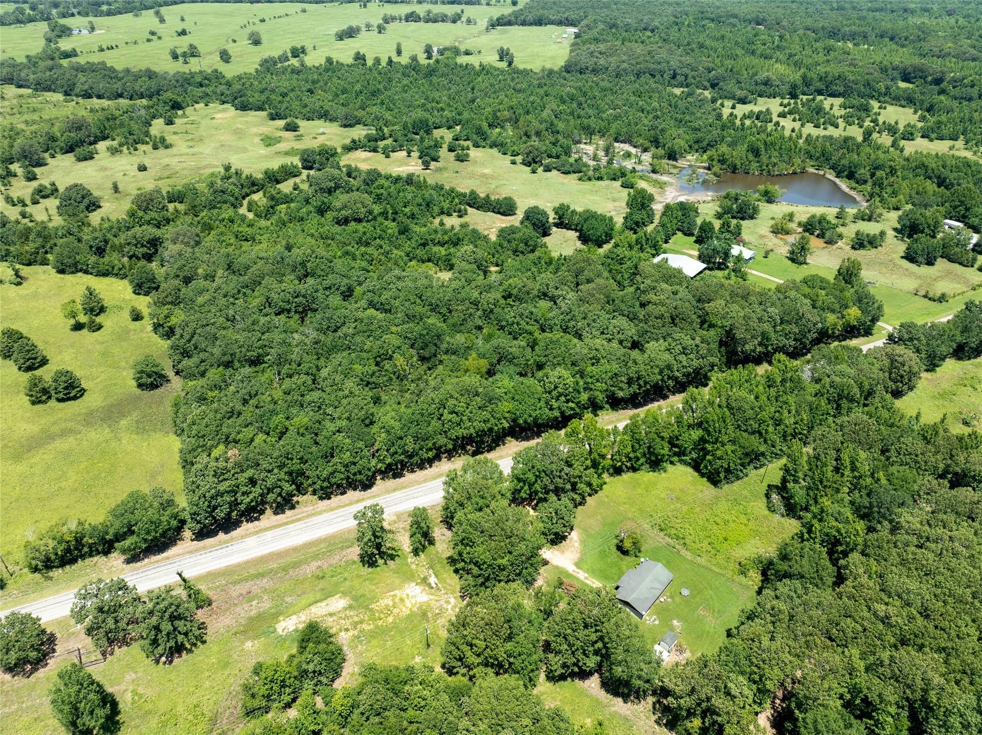 5 acres in Lamar County - photo 8