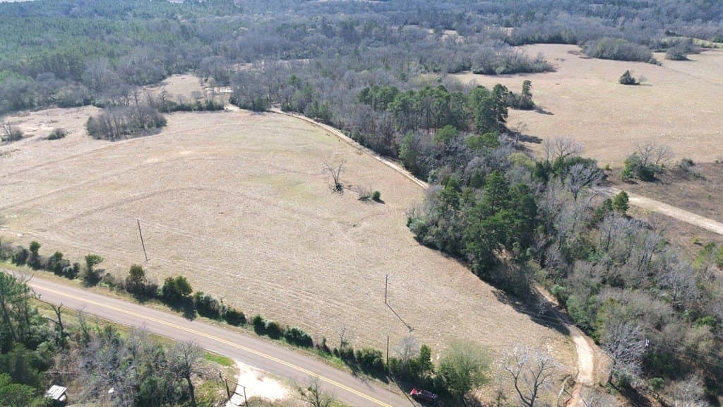 156.05 acres in Texas County - photo 2