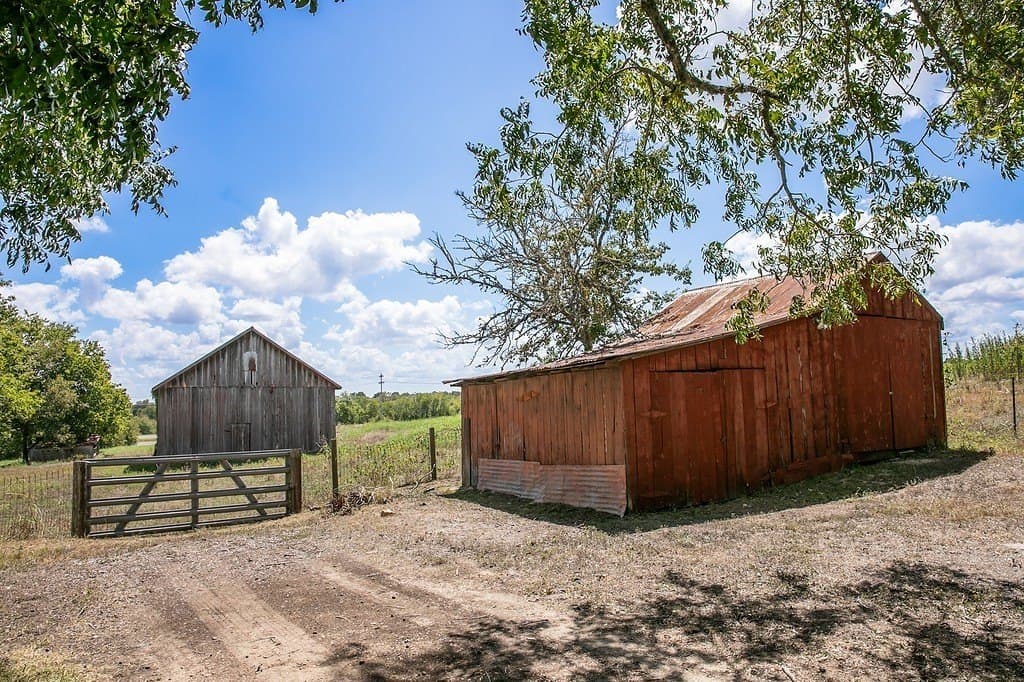 1.07 acres in Washington County - photo 27