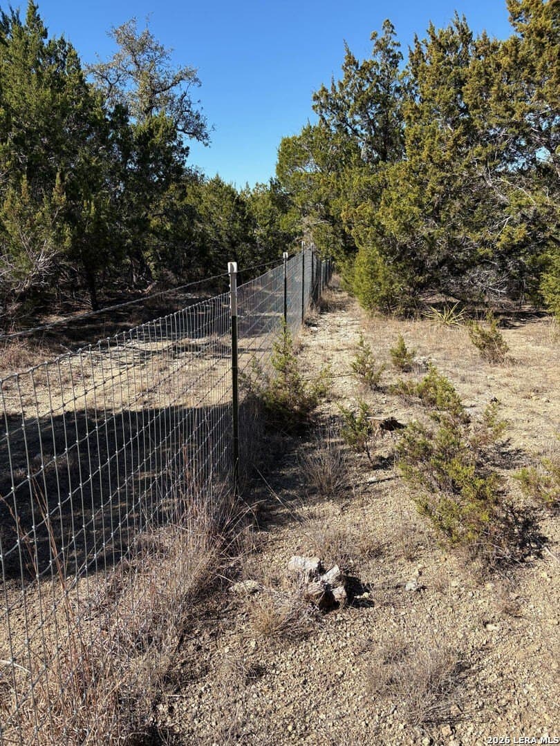 4.52 acres in Comal County - photo 8