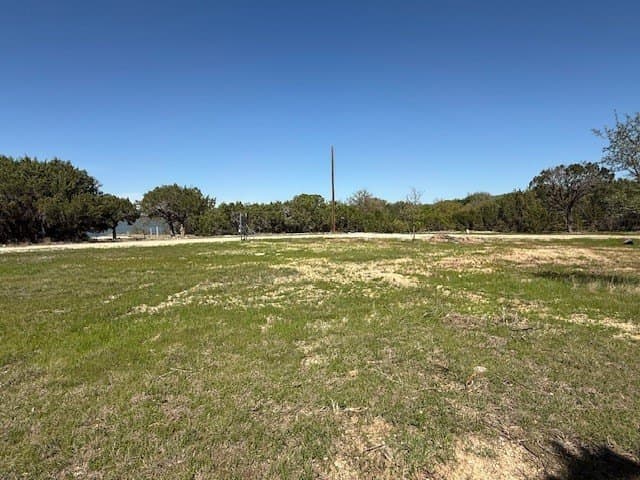0.95 acres in Bosque County - photo 18