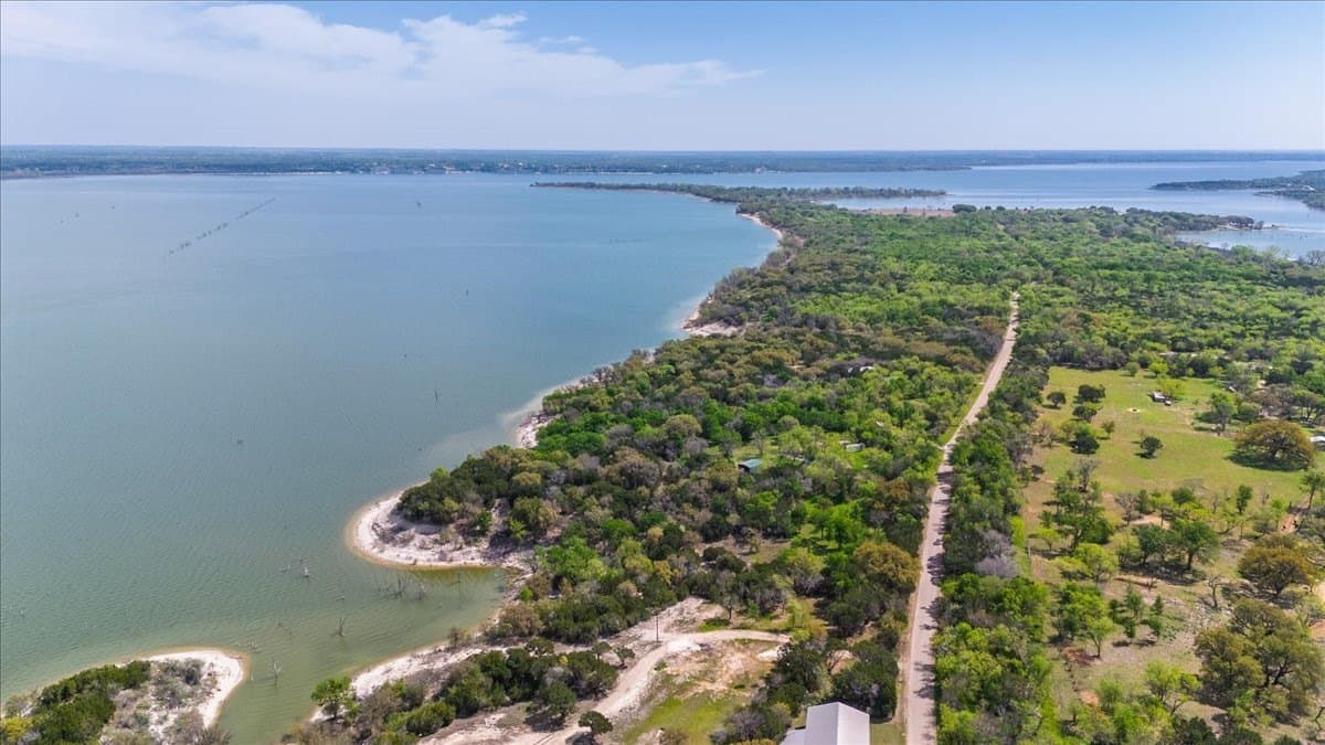 0.95 acres in Bosque County - photo 10