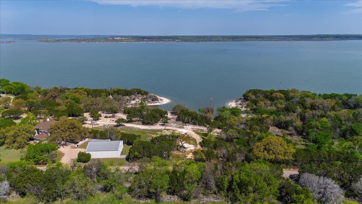 0.95 acres in Bosque County - photo 3
