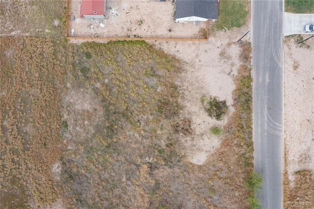 0.5 acres in Hidalgo County gallery image 2