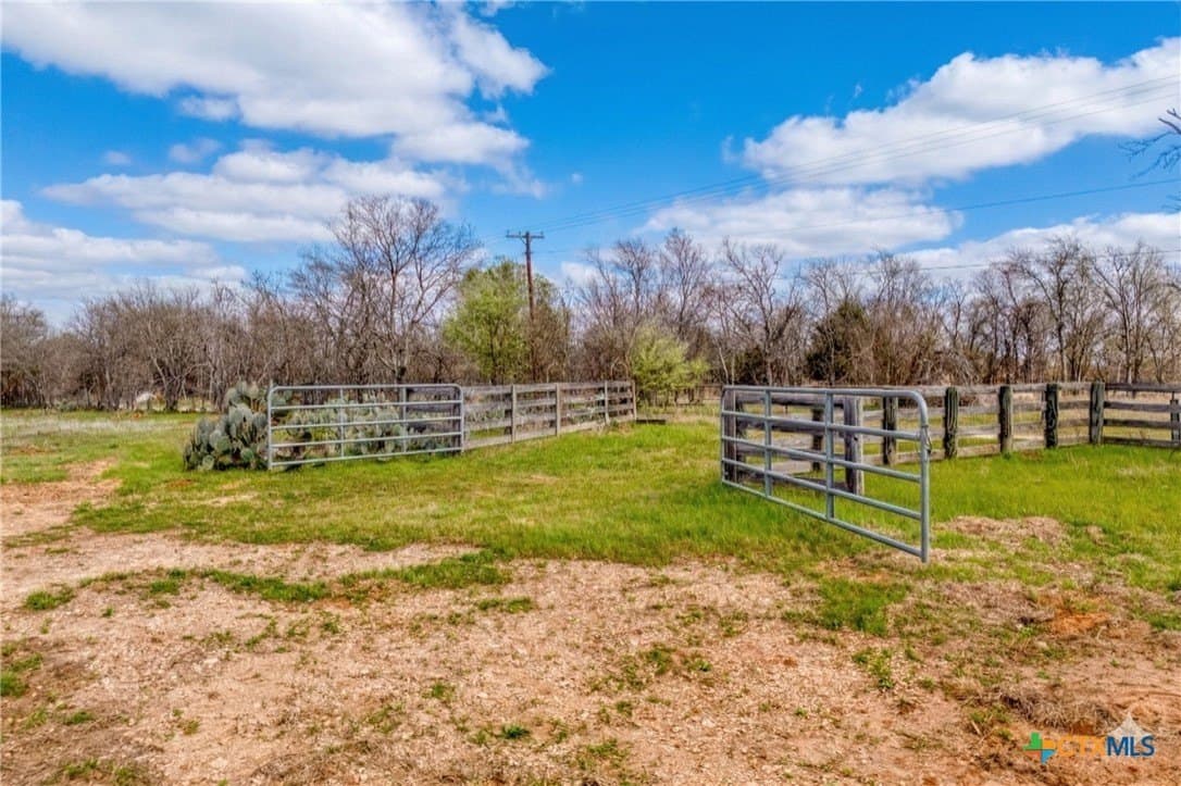 11.08 acres in Milam County - photo 14