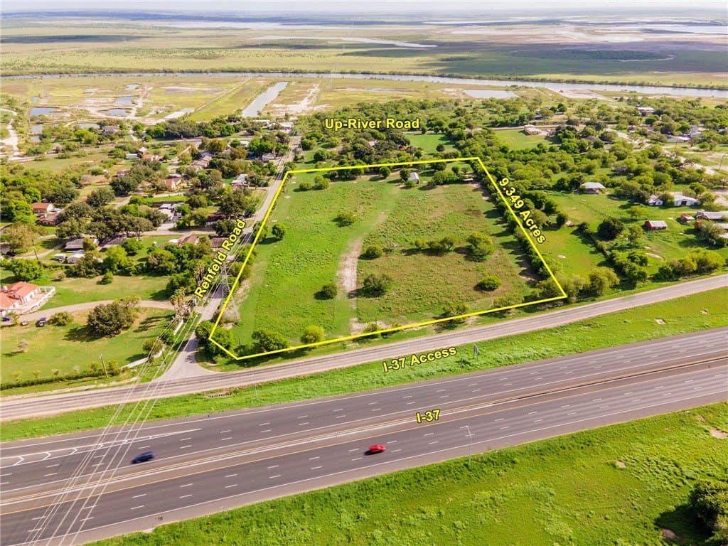 9.35 acres in Nueces County - photo 9