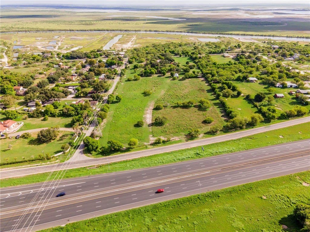 9.35 acres in Nueces County - photo 10