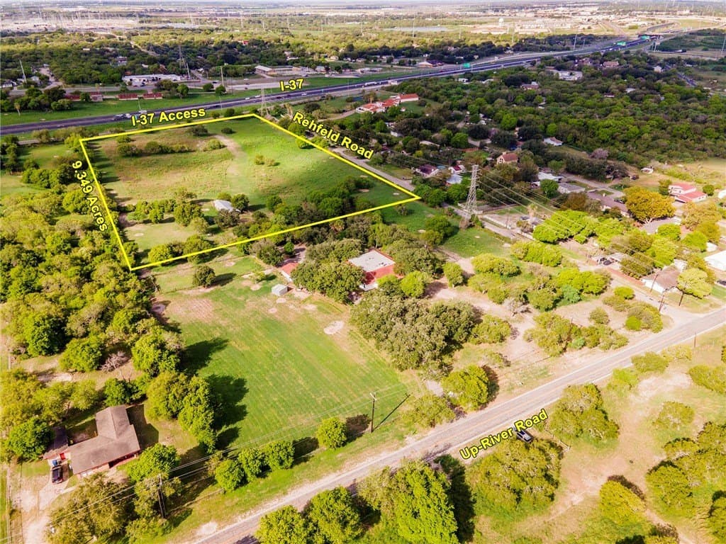 9.35 acres in Nueces County - photo 6
