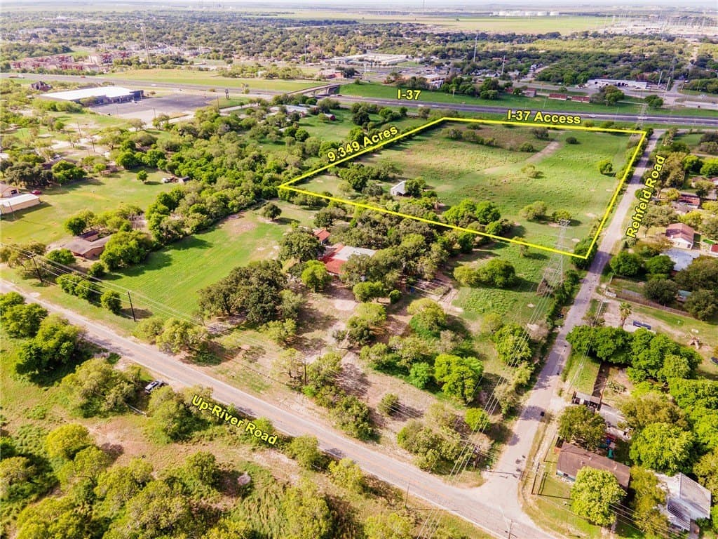 9.35 acres in Nueces County - photo 7