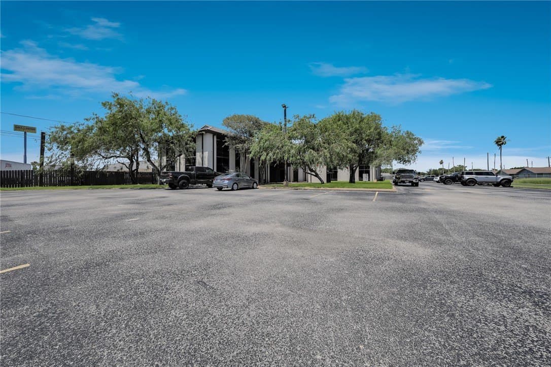 56,630 acres in Nueces County - photo 16