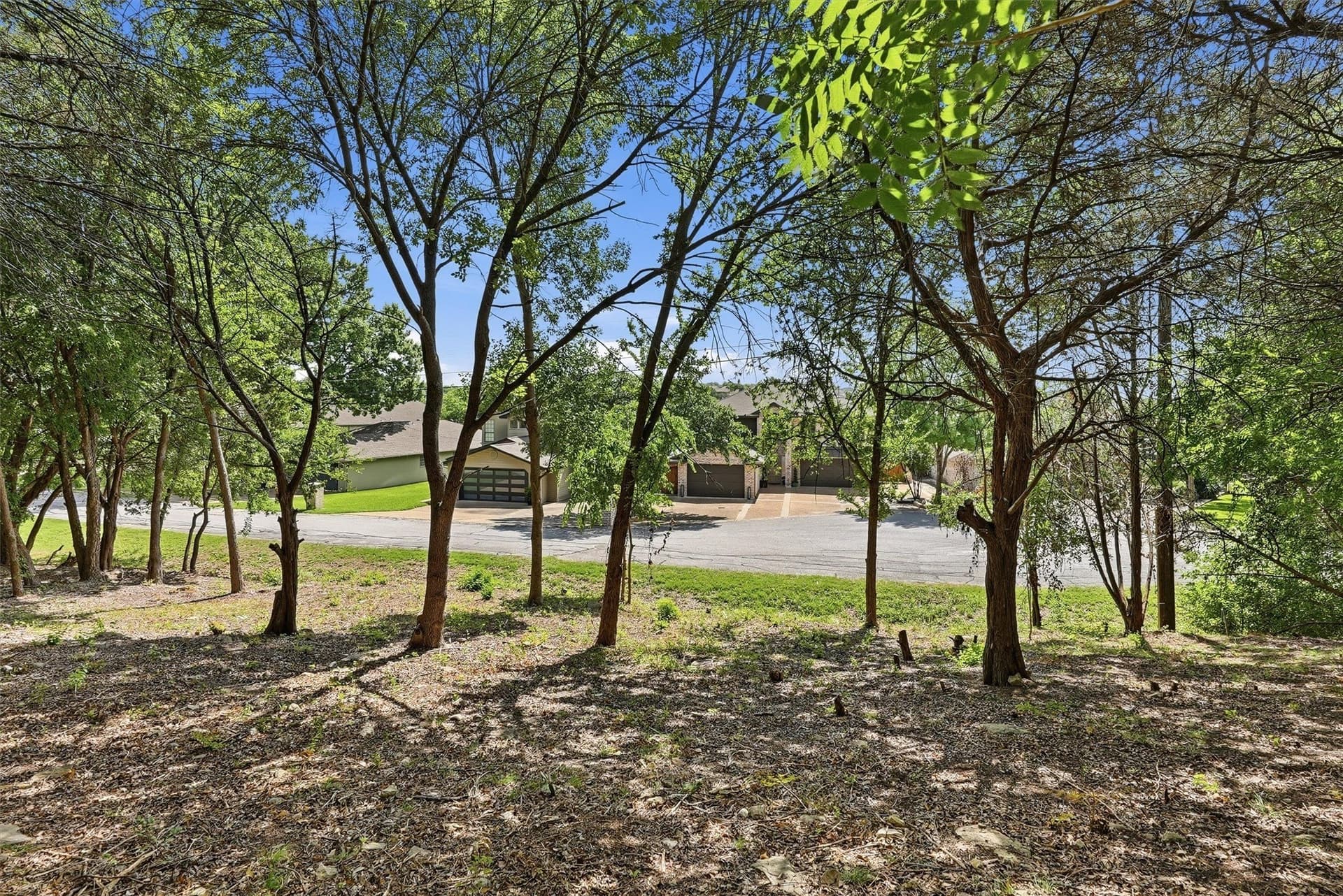 0.39 acres in Hood County - photo 9