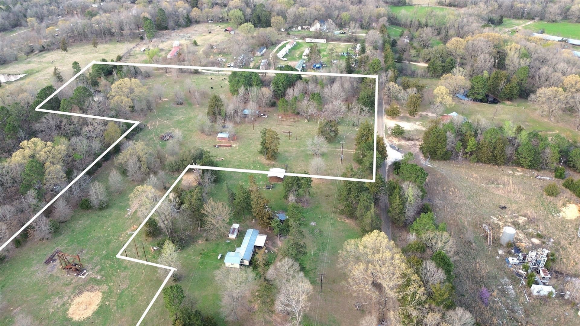 10.89 acres in Camp County
