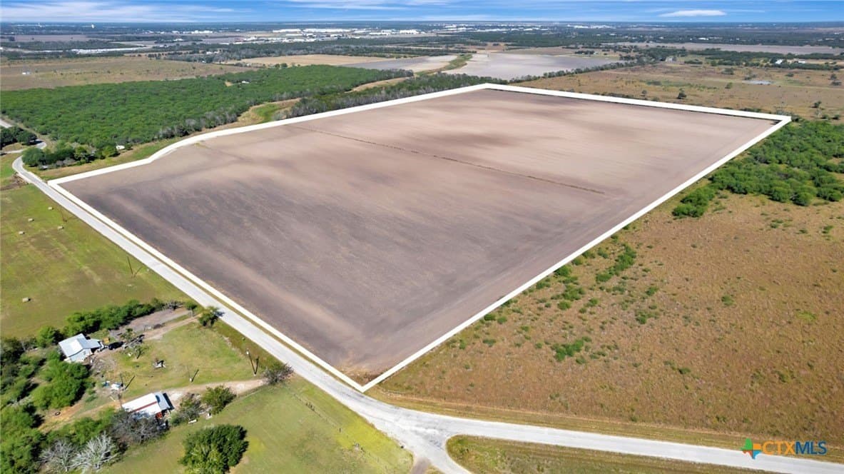 57.54 acres in Victoria County gallery image 3