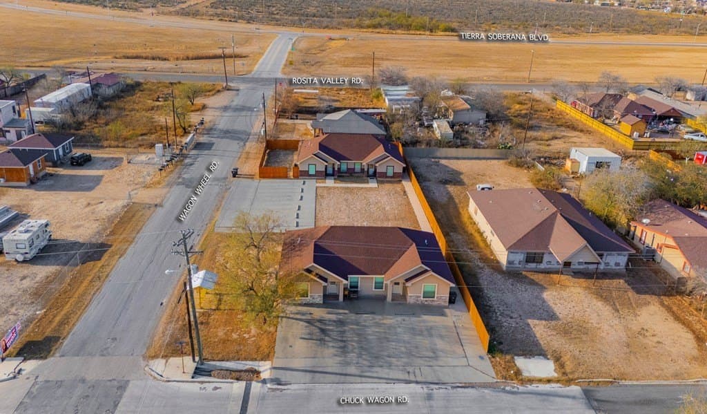 16,000 acres in Maverick County gallery image 4