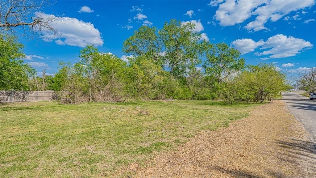1.1 acres in Erath County featured view