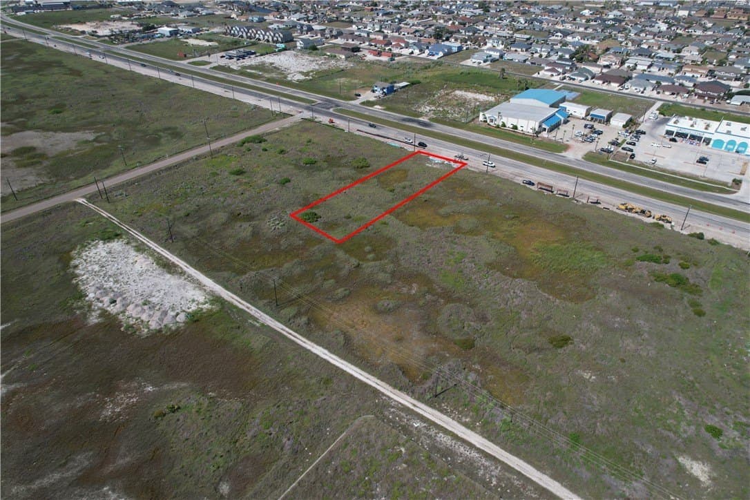 0.34 acres in Nueces County - photo 6