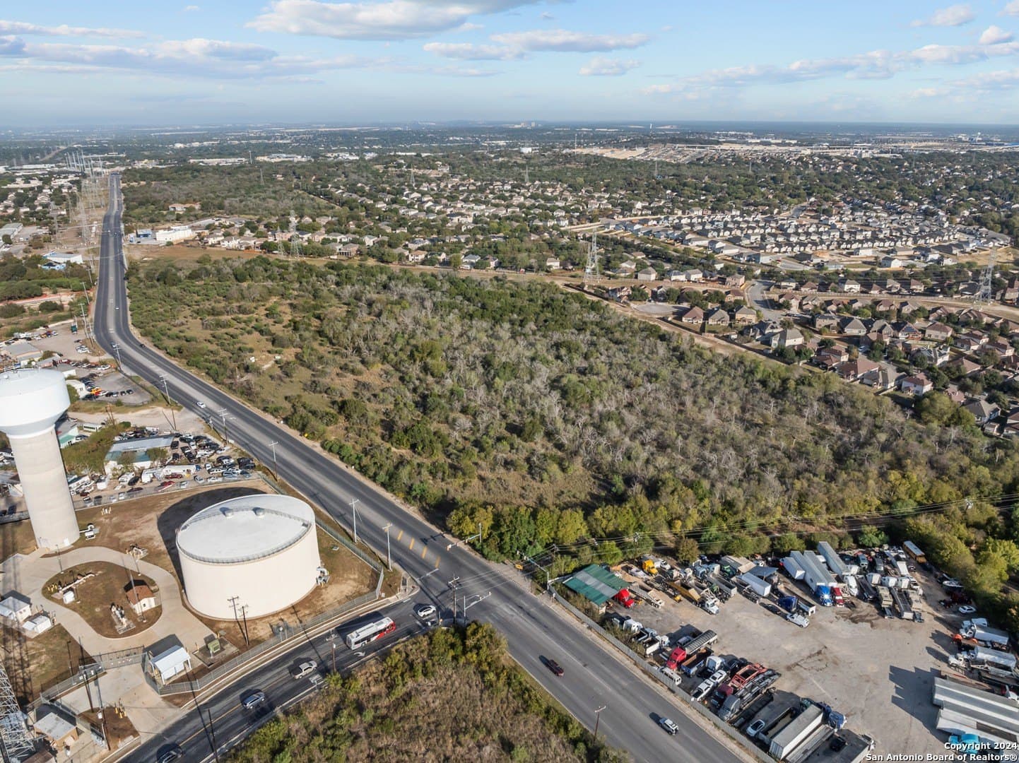 21.11 acres in Bexar County gallery image 2