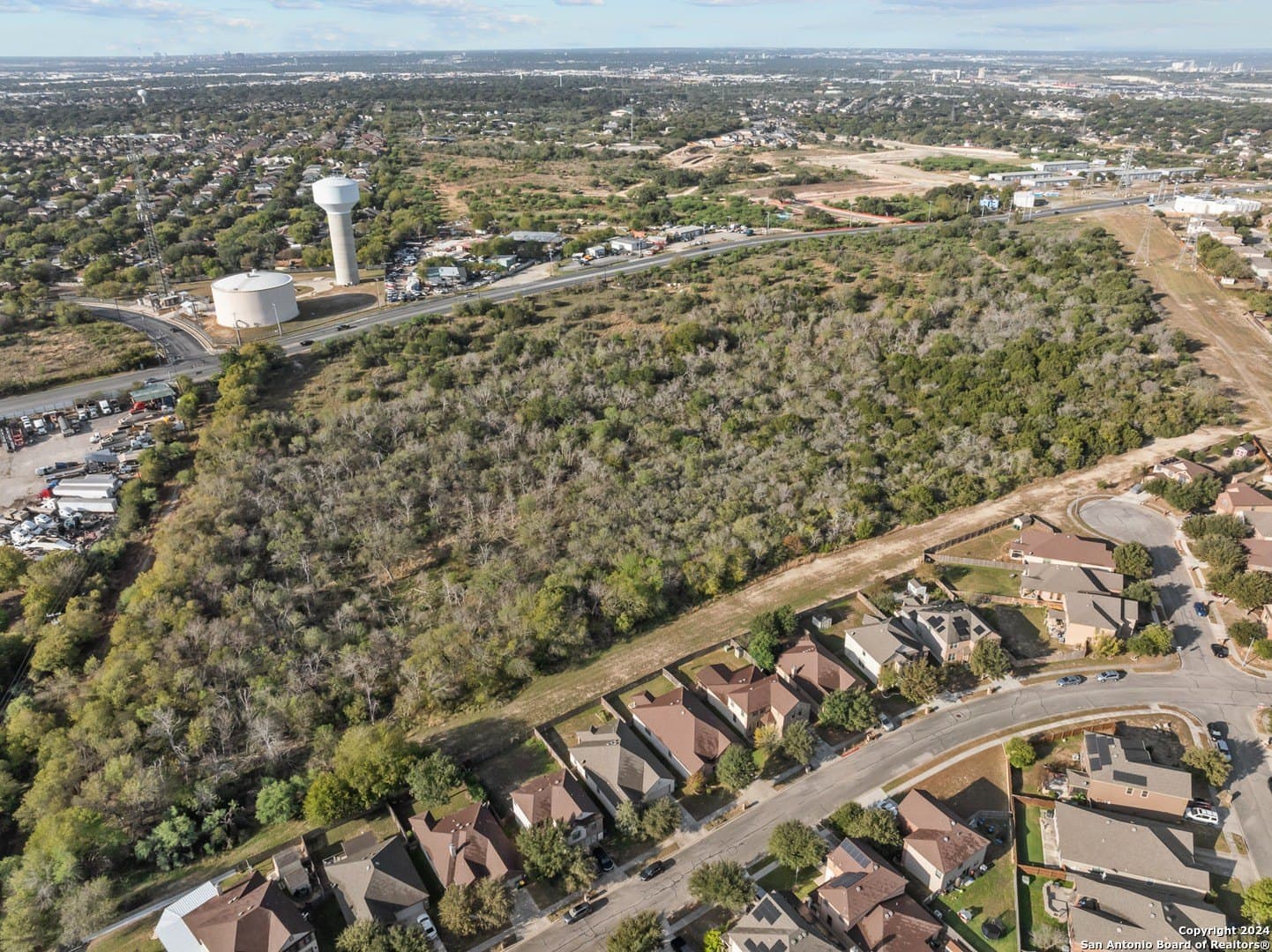 21.11 acres in Bexar County - photo 8