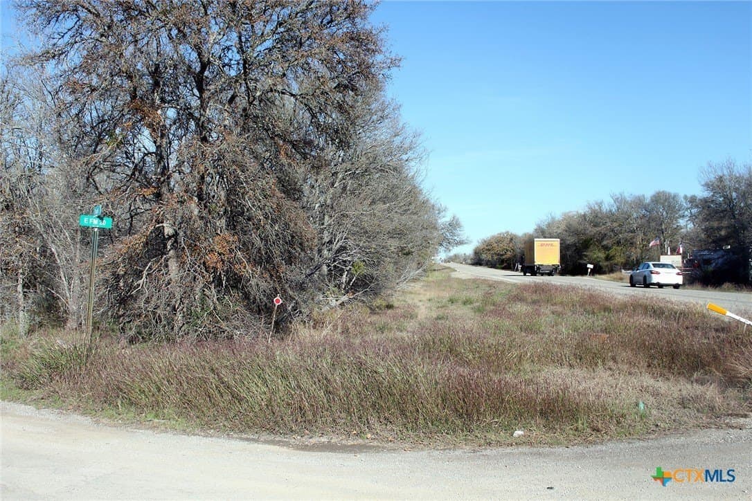 1.82 acres in Caldwell County - photo 10