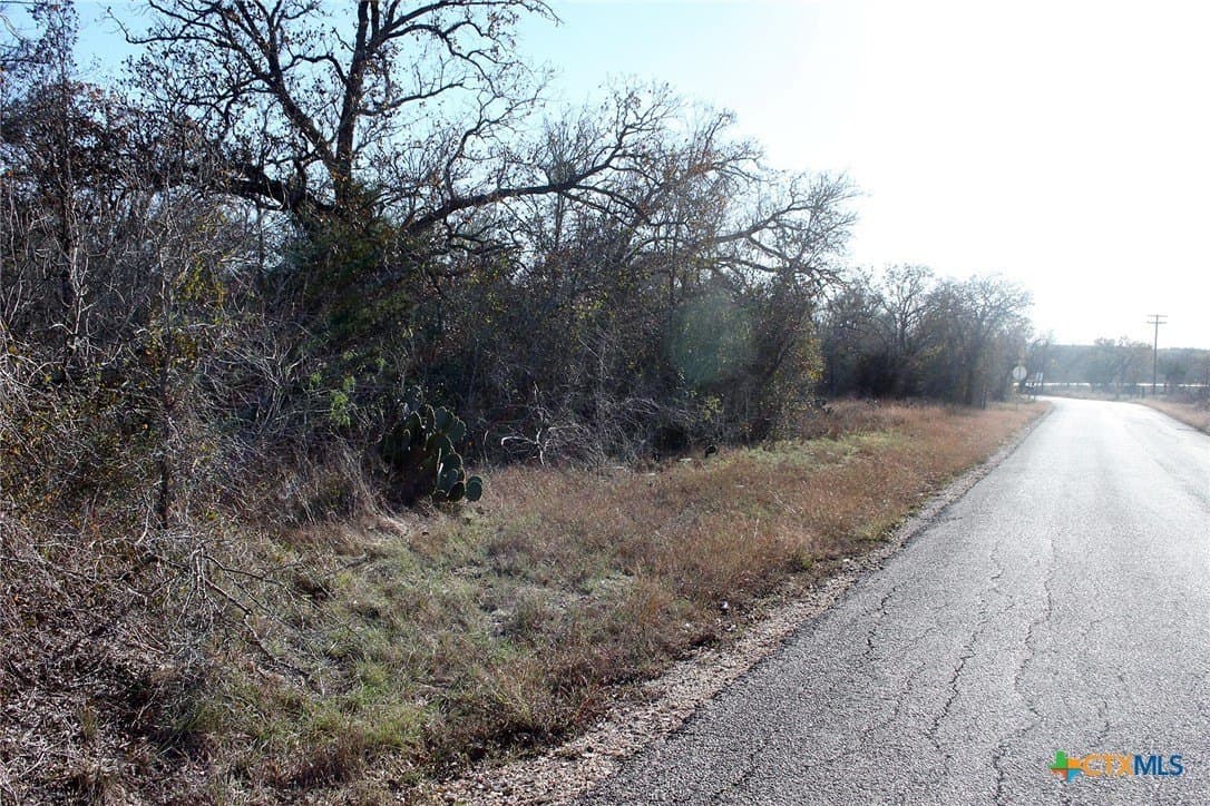 1.82 acres in Caldwell County gallery image 2