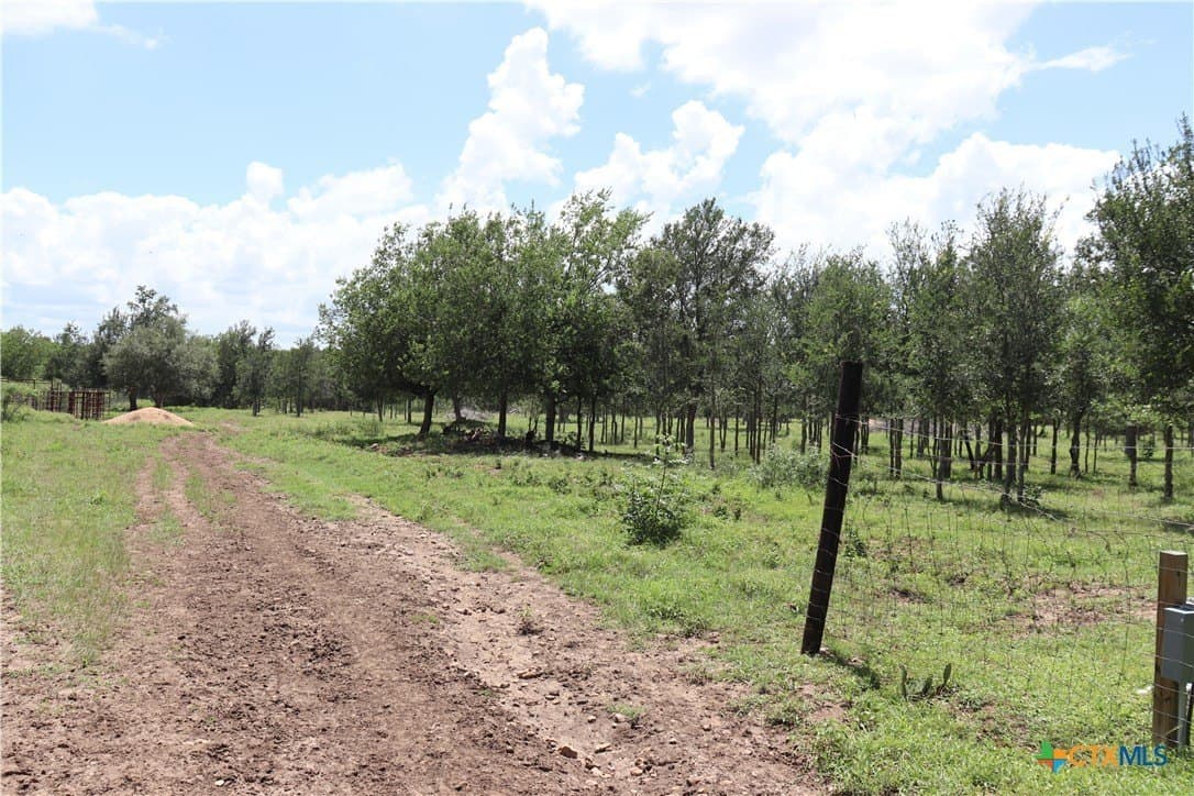 30.71 acres in Caldwell County - photo 6