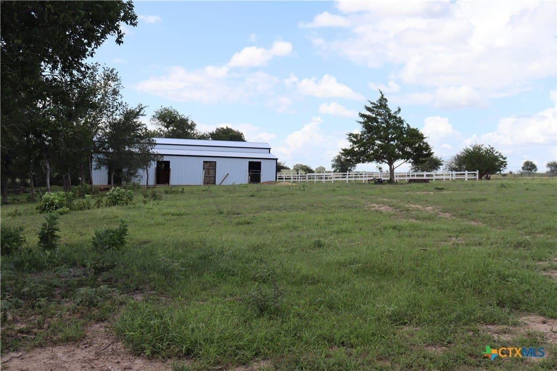 30.71 acres in Caldwell County - photo 7