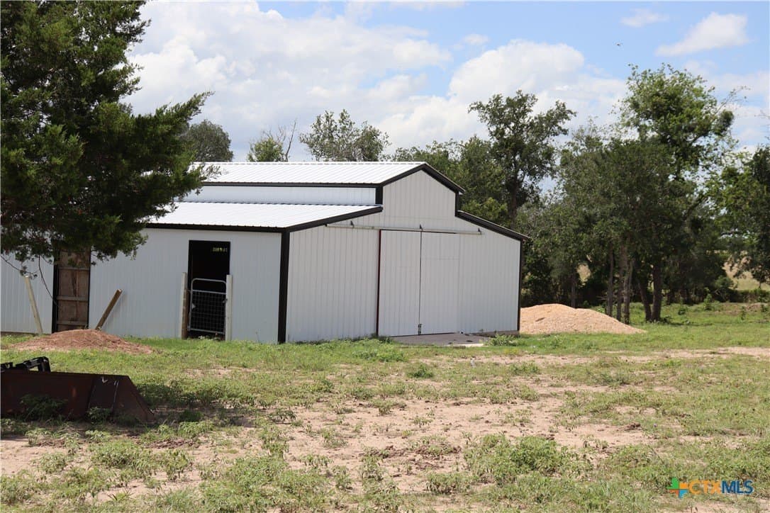 30.71 acres in Caldwell County - photo 12