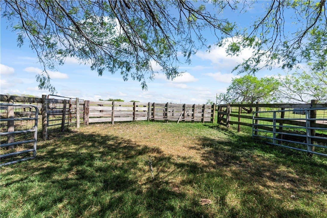 11.25 acres in Kleberg County - photo 3