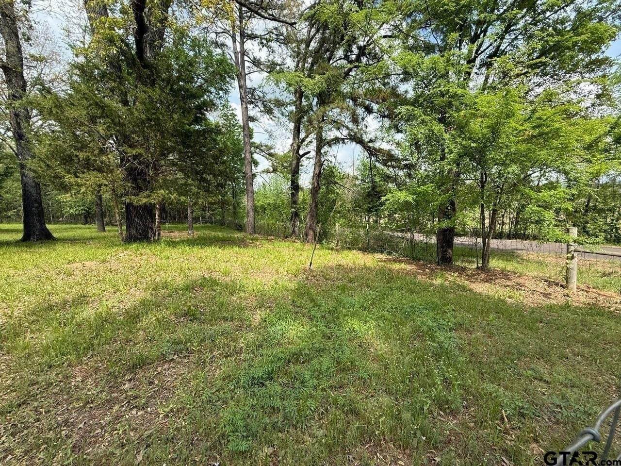 8.69 acres in Wood County gallery image 3