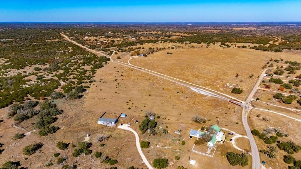18.35 acres in Gillespie County - photo 6