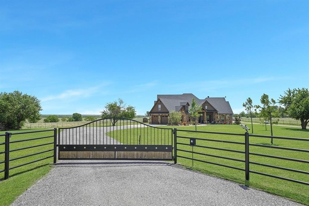 10.06 acres in Denton County