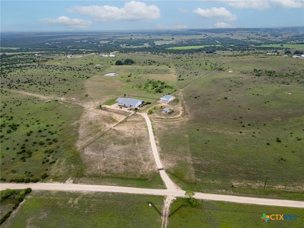 20.02 acres in Lampasas County gallery image 2