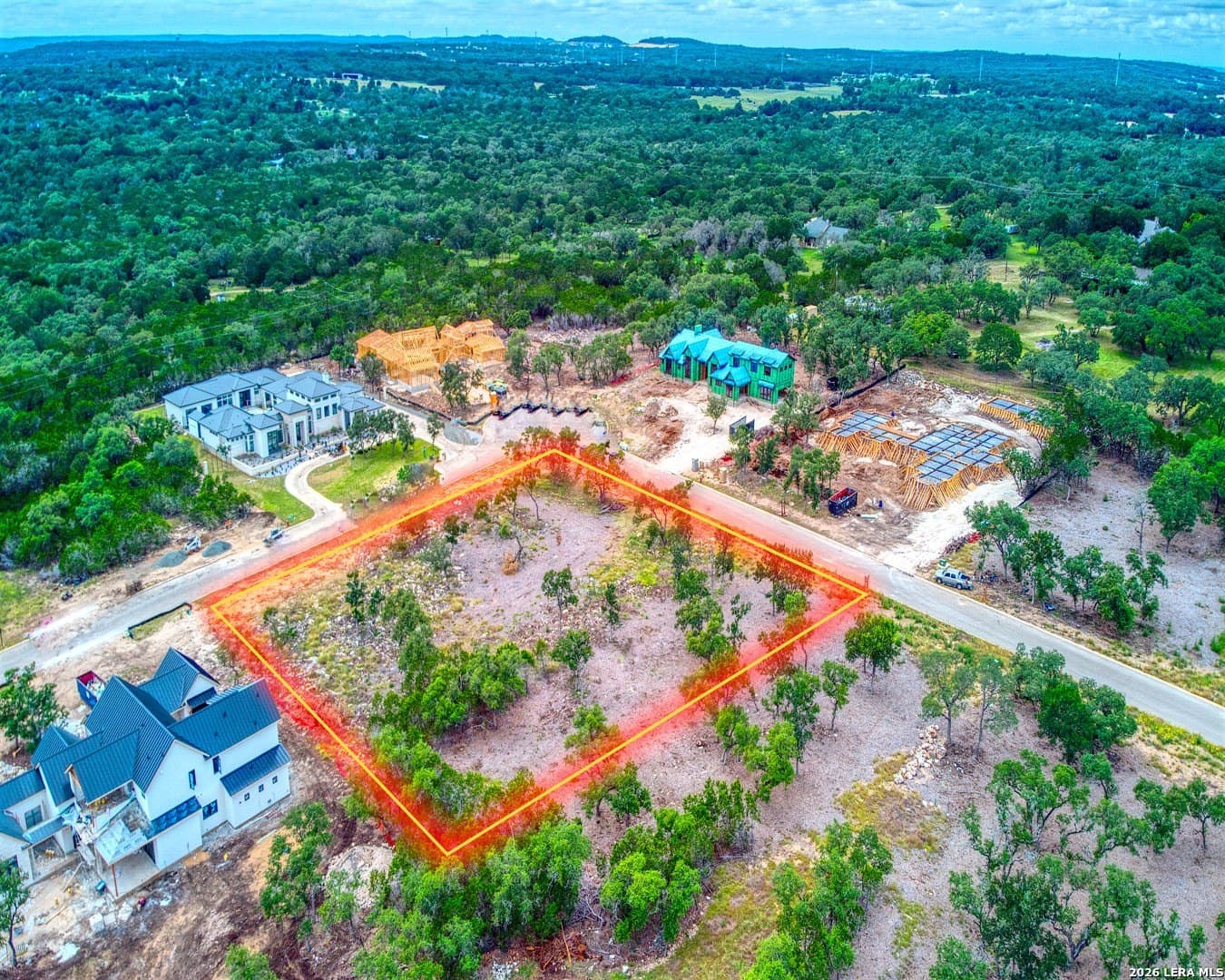 1.04 acres in Kendall County gallery image 3