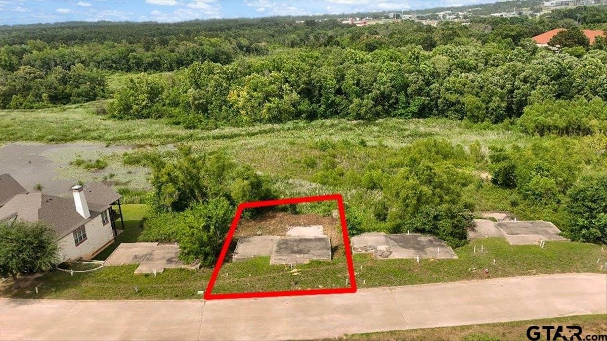 0.15 acres in Smith County gallery image 3