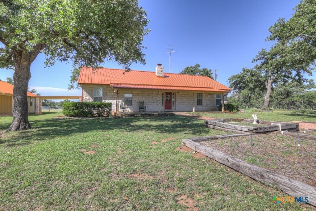 19.34 acres in Gillespie County - photo 6