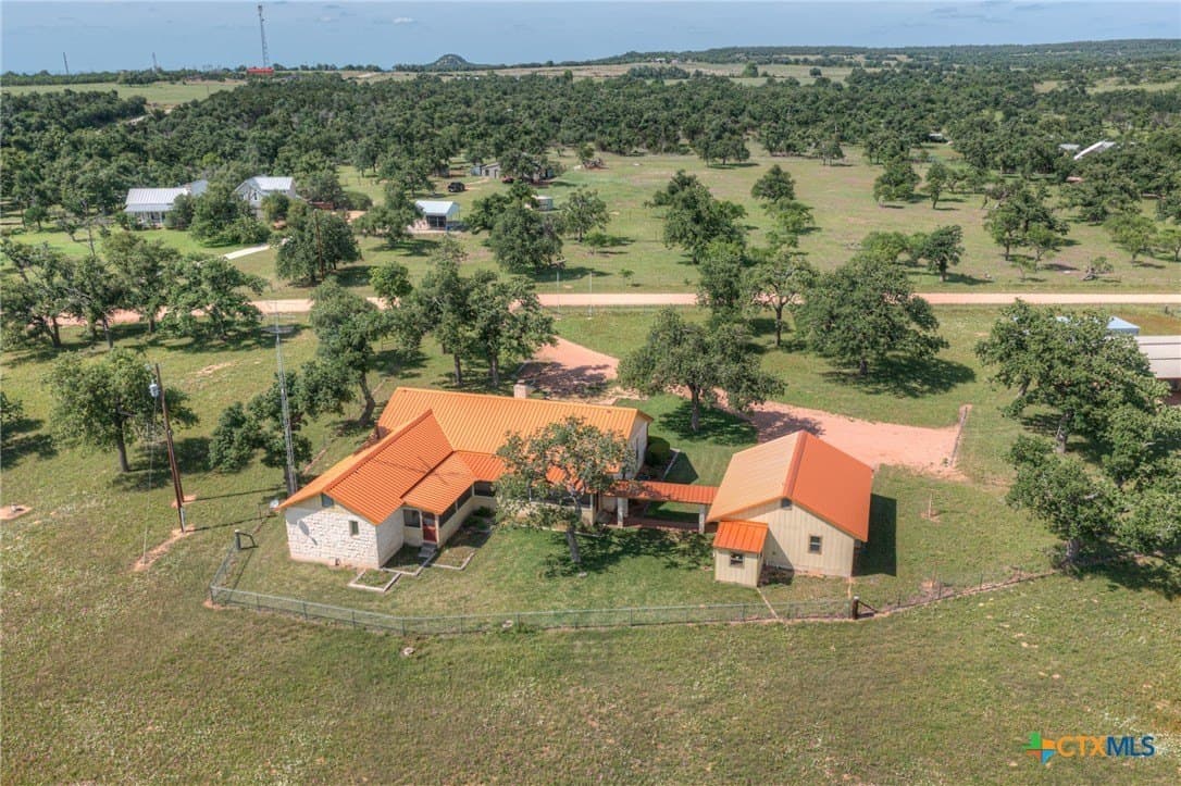 19.34 acres in Gillespie County - photo 41
