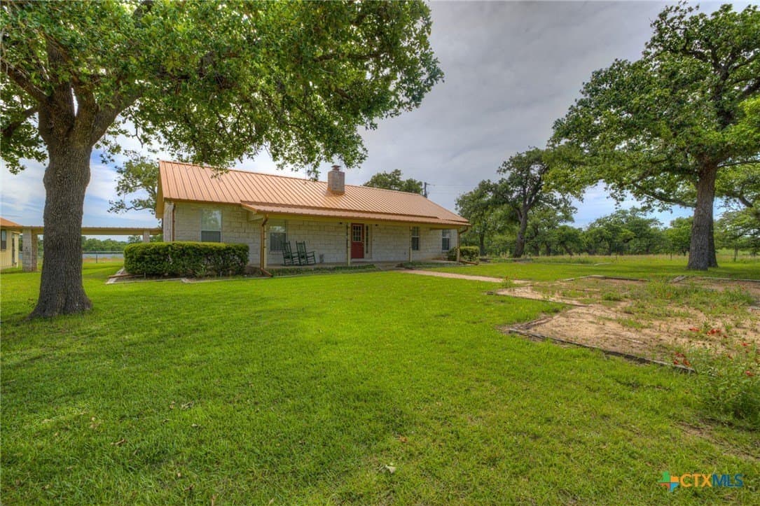 19.34 acres in Gillespie County - photo 33