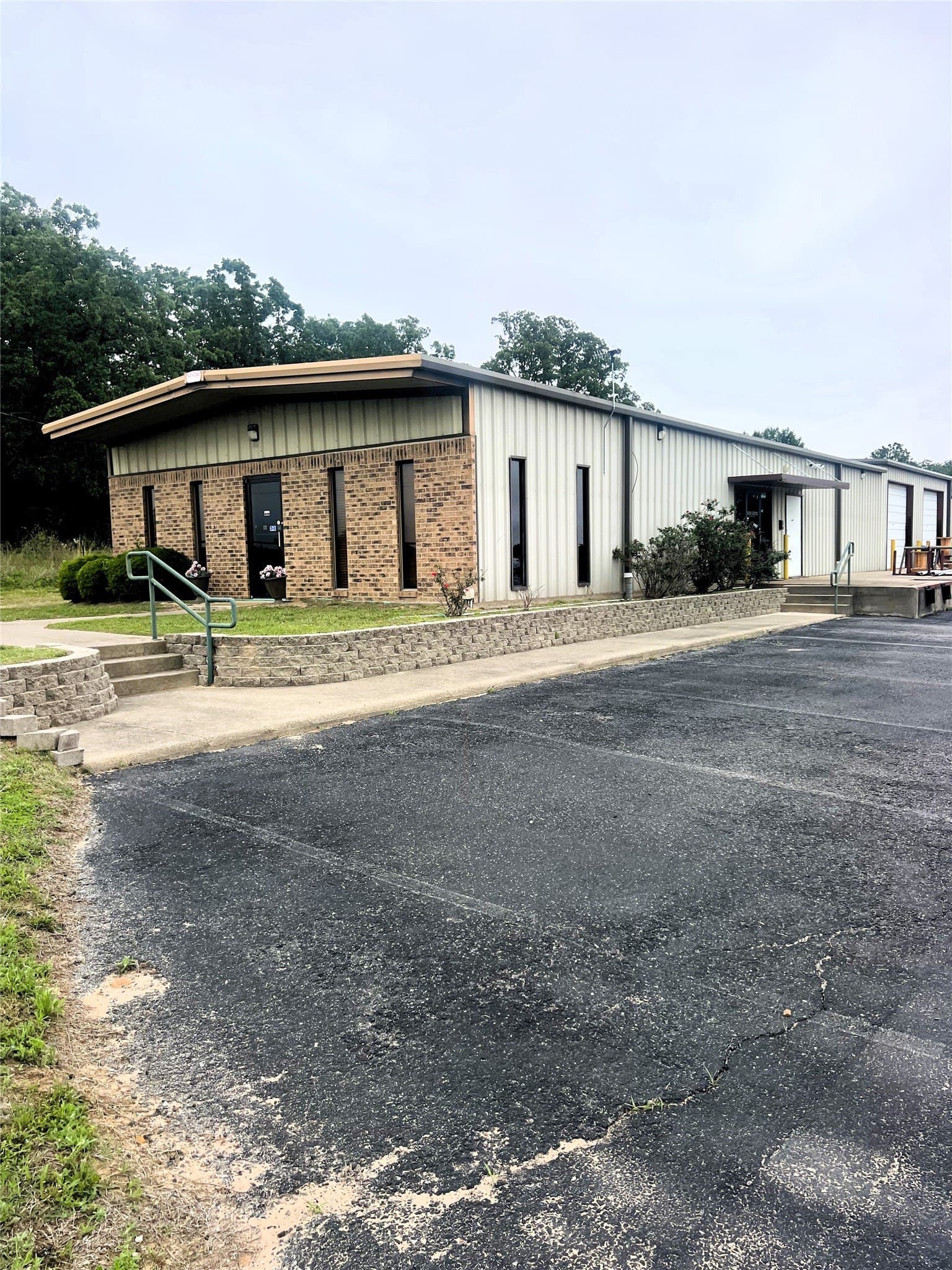 16.78 acres in Henderson County gallery image 4