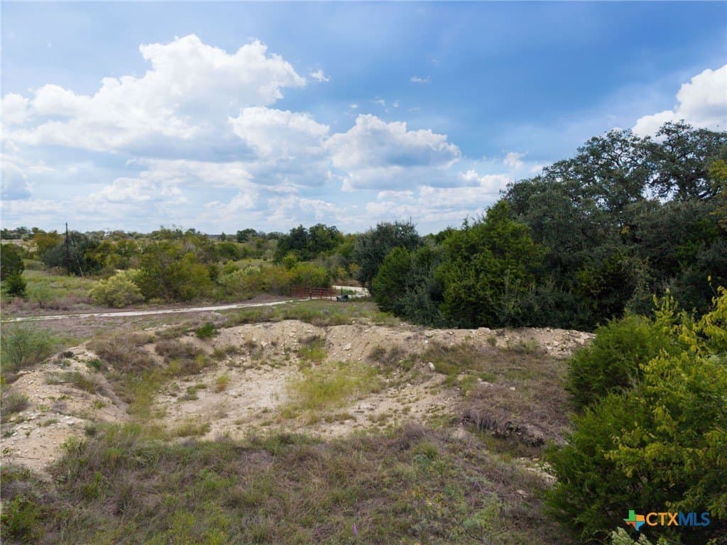 10.01 acres in Hamilton County - photo 5