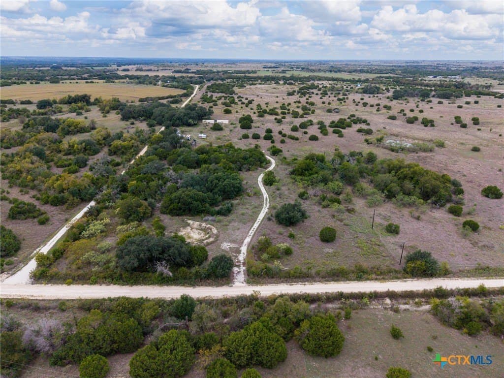 10.01 acres in Hamilton County - photo 2