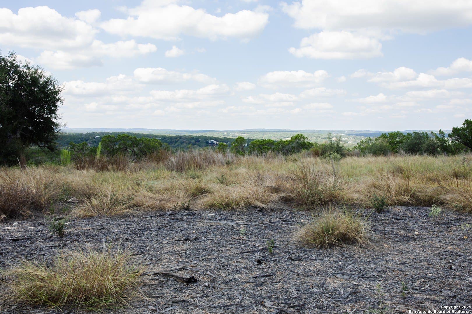 1.38 acres in Comal County