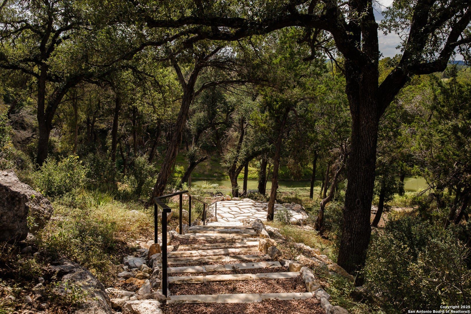 1.38 acres in Comal County - photo 19