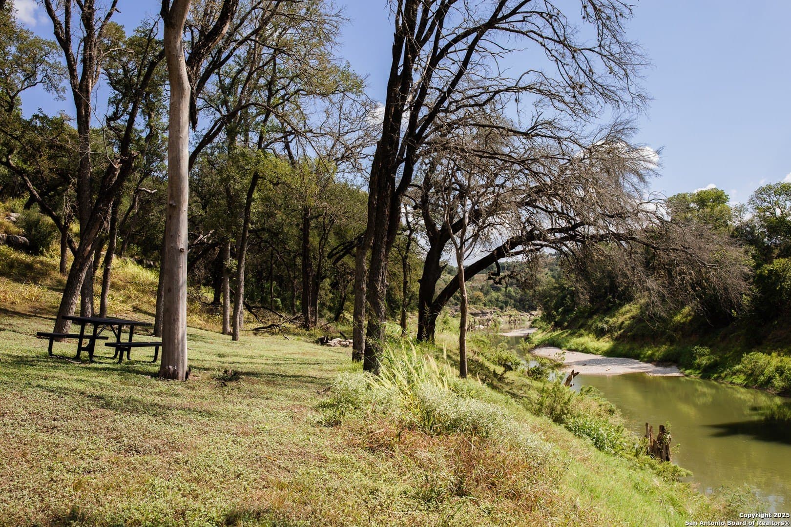 1.38 acres in Comal County - photo 20