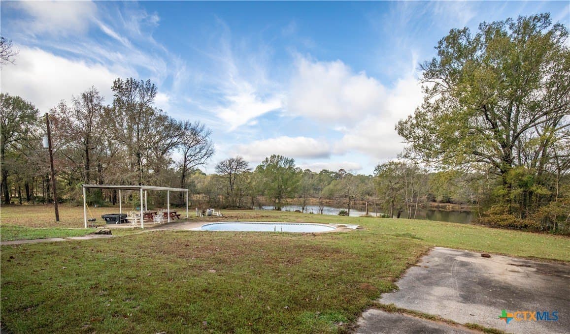185 acres in Gregg County - photo 7