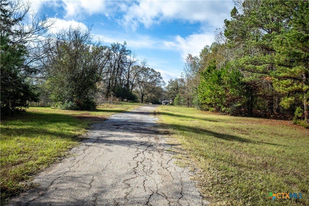 185 acres in Gregg County - photo 32