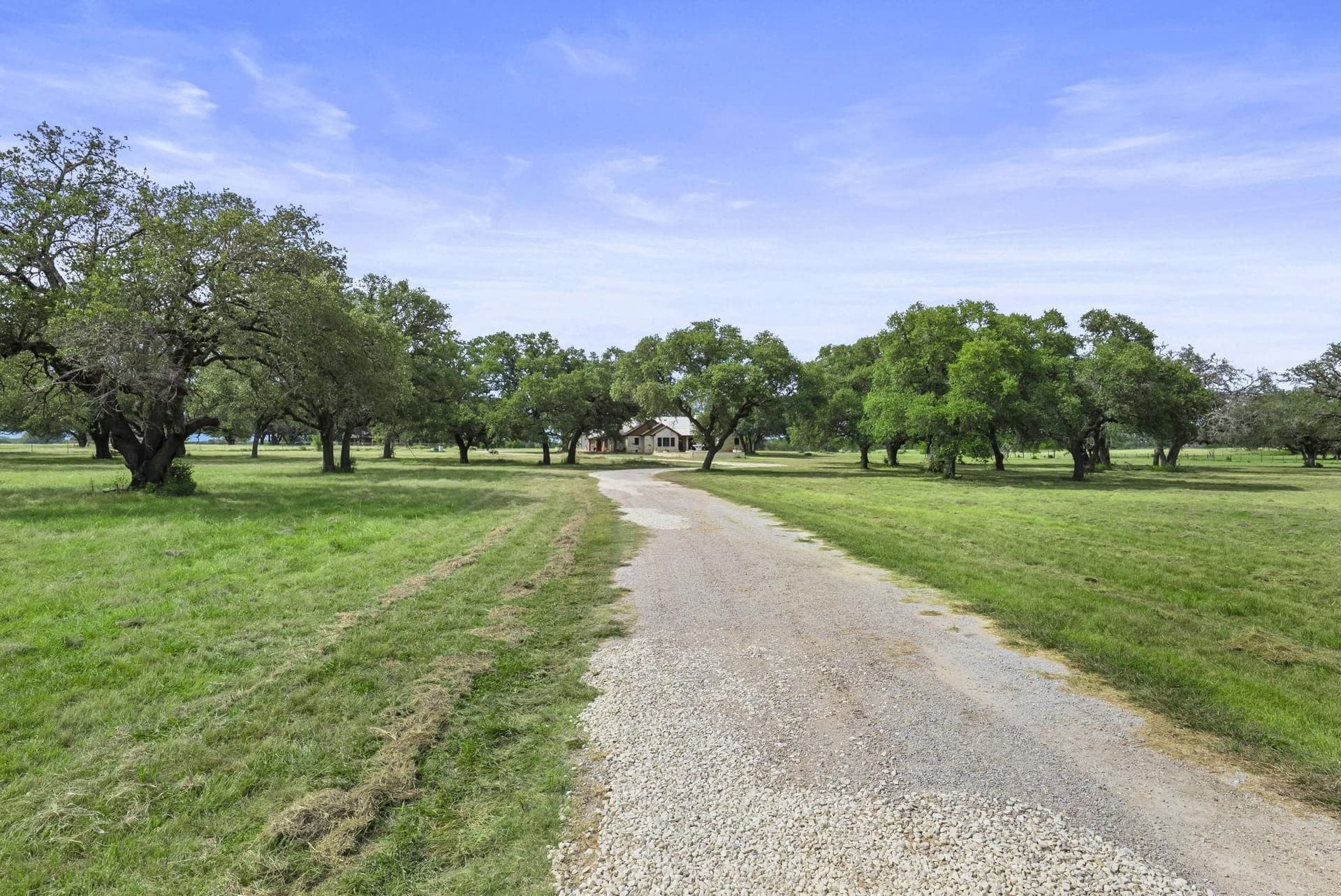 10 acres in Burnet County