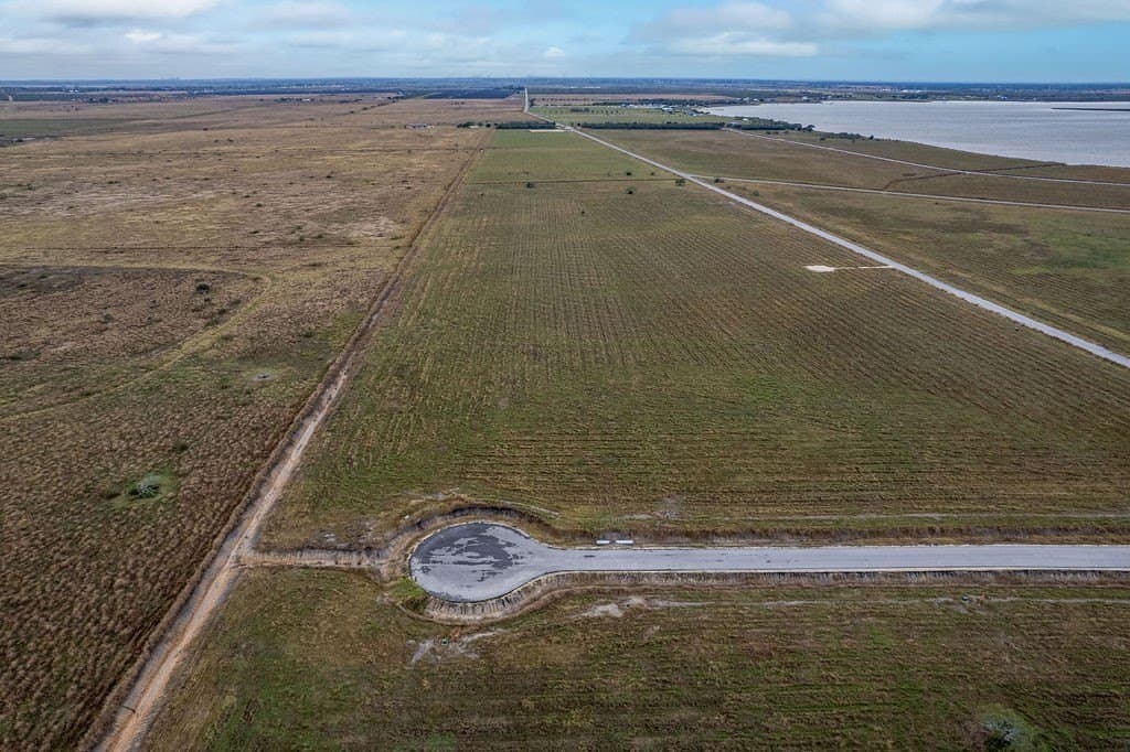 2.01 acres in Calhoun County - photo 8