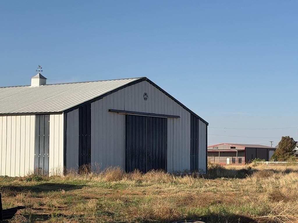 4 acres in Midland County gallery image 2