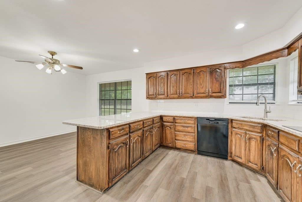 4.75 acres in Dallas County - photo 17