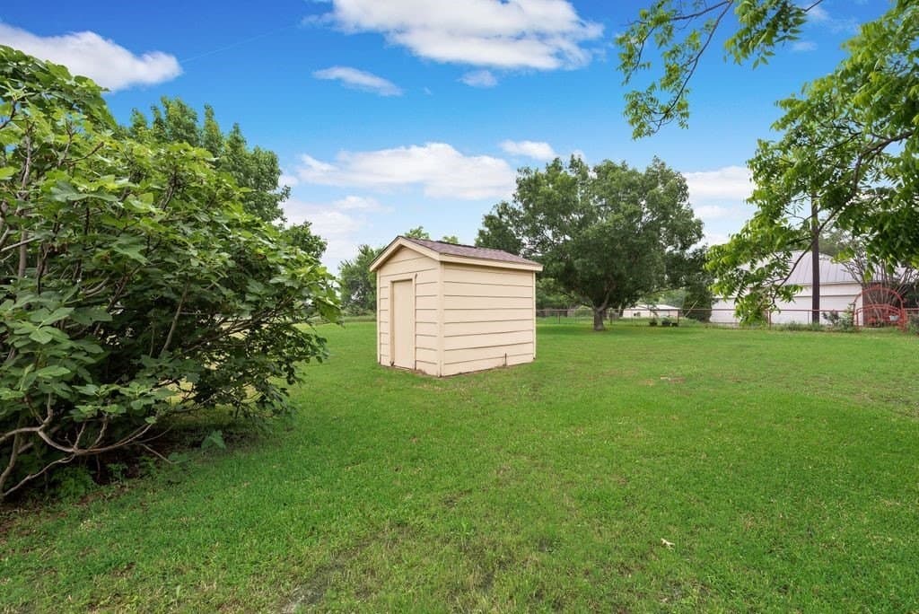 4.75 acres in Dallas County - photo 34
